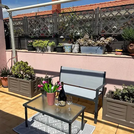 Dolcevita Naxos Terrace&apartment 贾迪尼-纳克索斯
